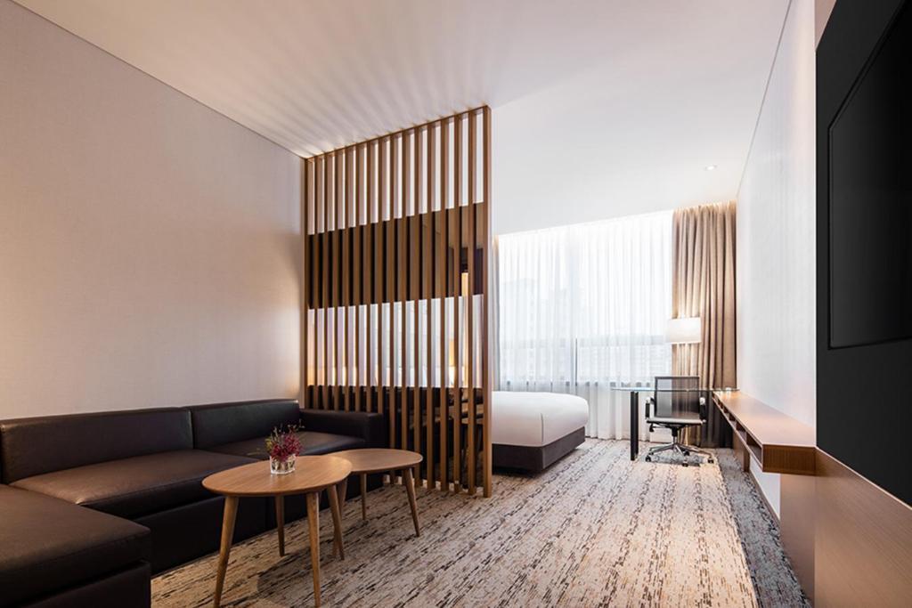 Ramada By Wyndham Seoul Sindorim Hotel Exterior photo